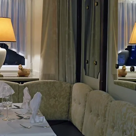 Lungotzer Hof Ξενοδοχείο